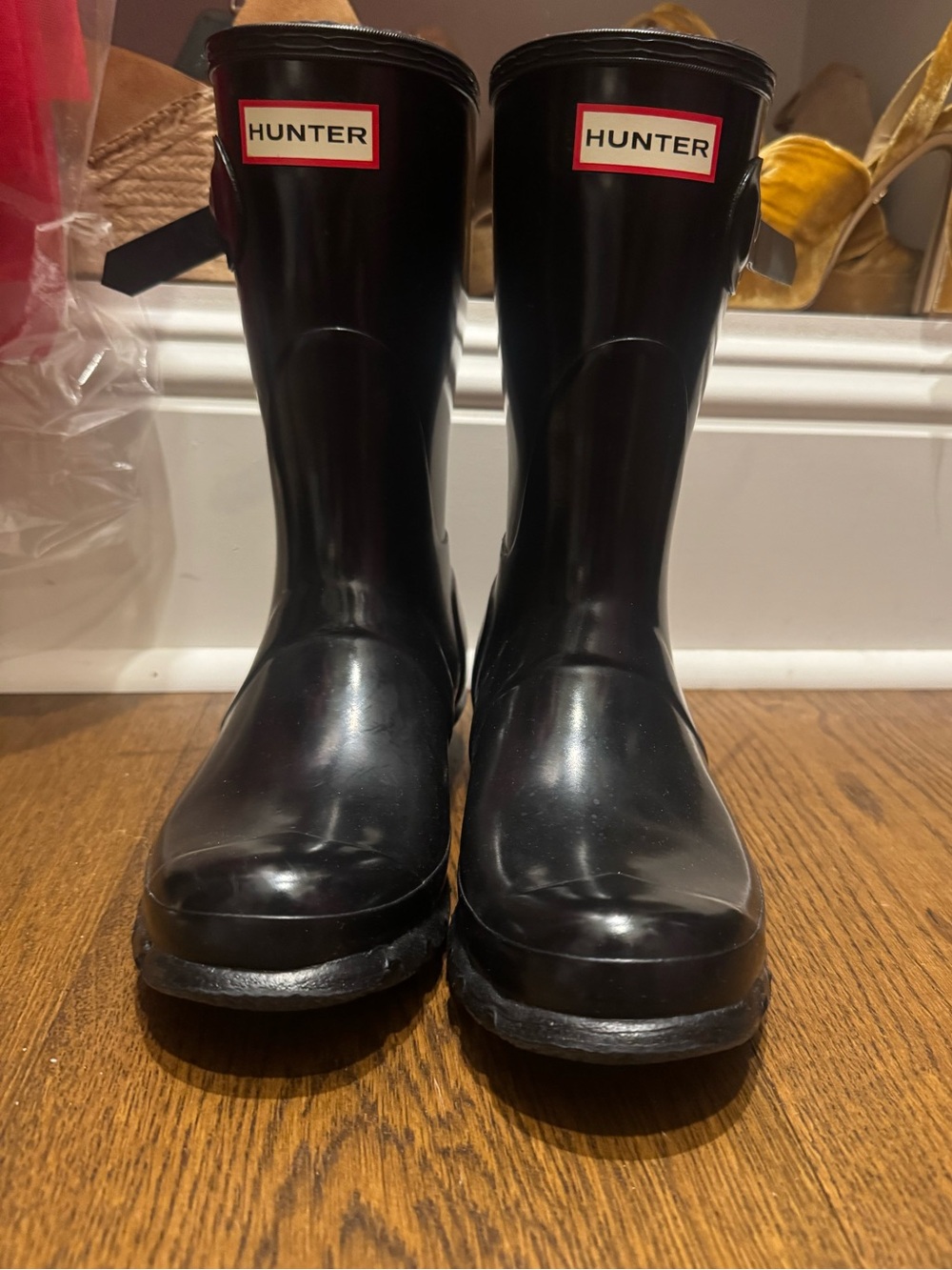 Women’s Hunter Black Gloss Short Rain Boot